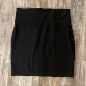 Eileen Fisher Black Mini Skirt Size M